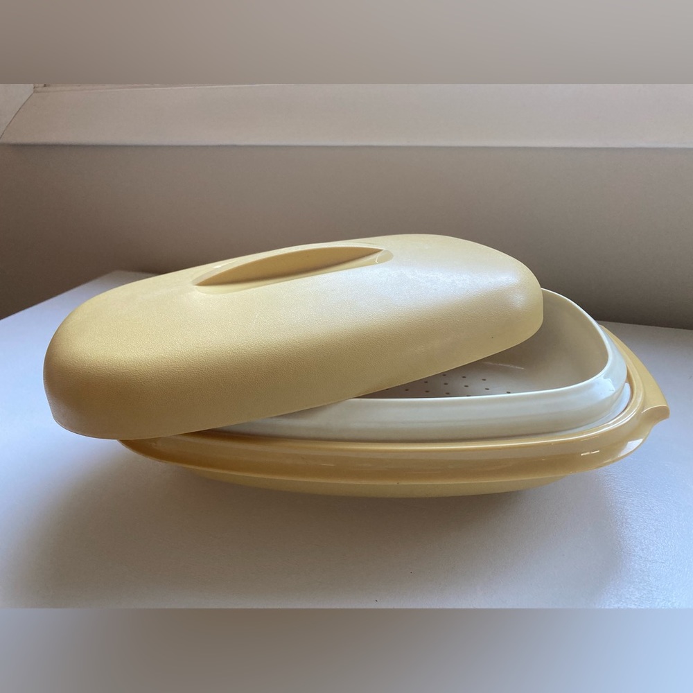 3 Piece Tupperware brand microwave steamer golden yellow
